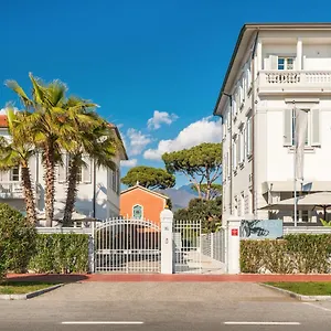 Grey 4*, Forte dei Marmi Italy